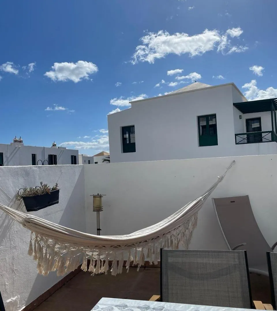 Vivilanza Surfhouse Costa Teguise
